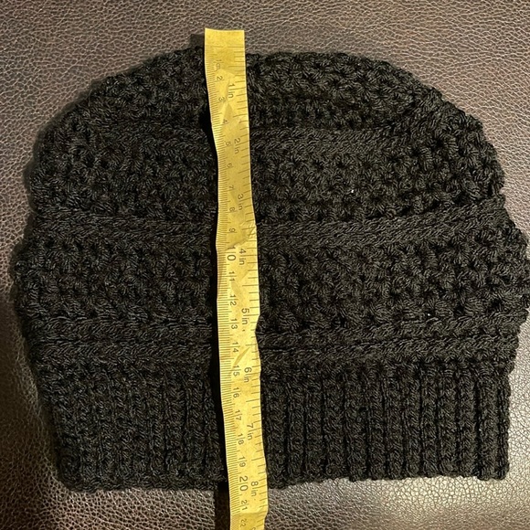 Grand Canyon Beanie Hand made hats - Picture 3 of 4